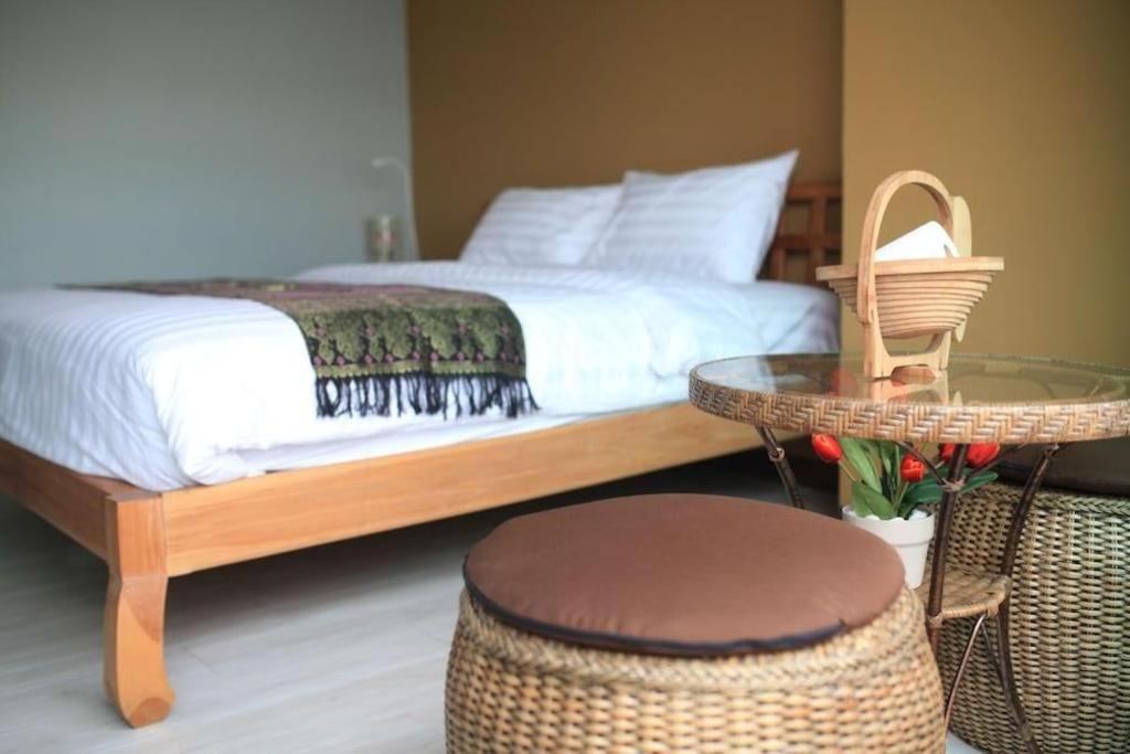 Phaphoom Boutique Residence Bangkok Luaran gambar