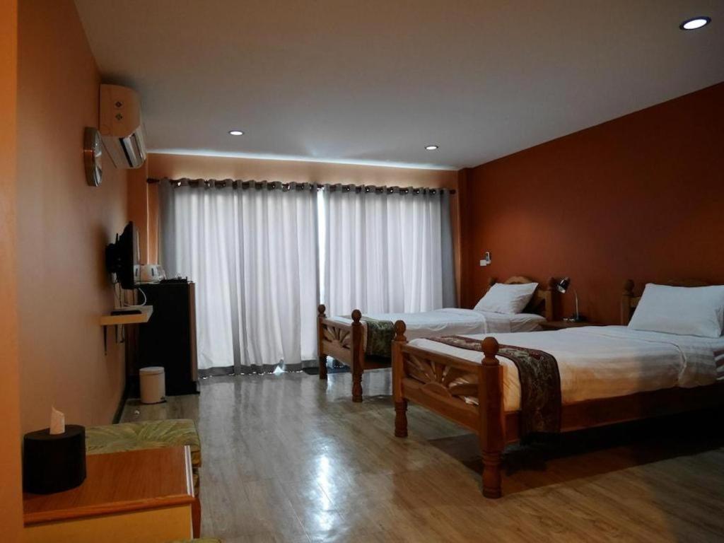 Phaphoom Boutique Residence Bangkok Luaran gambar