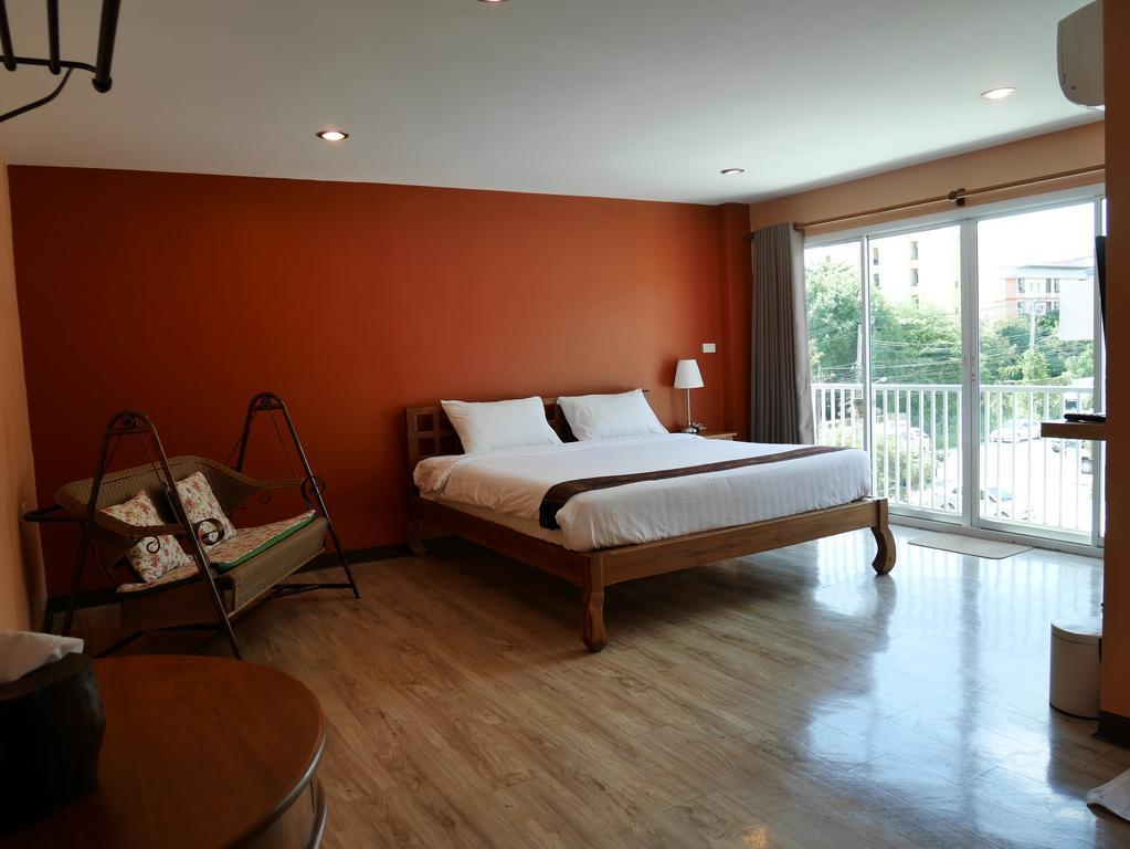 Phaphoom Boutique Residence Bangkok Luaran gambar
